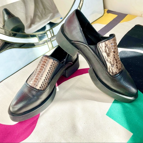 H. Williams leather pointed toe snakeskin loafers - Picture 6 of 7